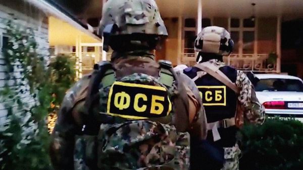 РИА Новости: ФСБ предотвратила покушение на мэра Горловки Приходько 