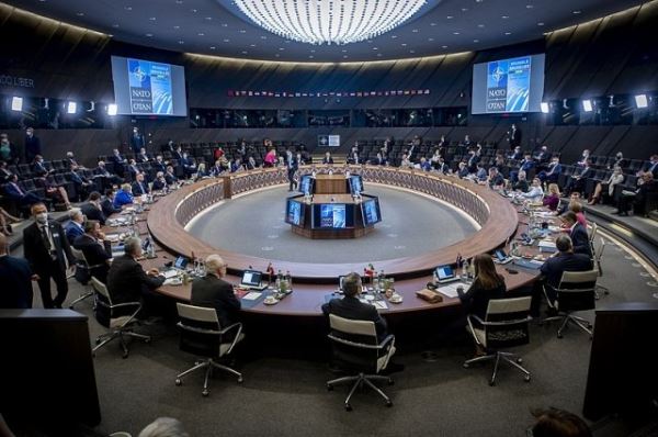 DPA: надежды Украины на скорое членство в НАТО рискуют не оправдаться